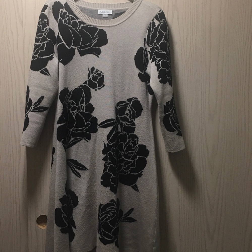 Mystery bundle Calvin Klein sweater dress
